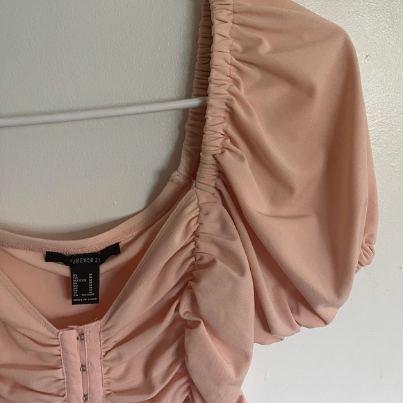 Button up puff sleeve crop top - Picture 3 of 3